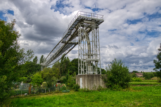 Rohrbrücke Ville-sur-Haine