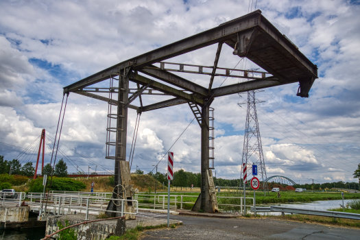 Zugbrücke Ville-sur-Haine 