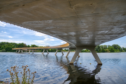 Weerwaterbrücke