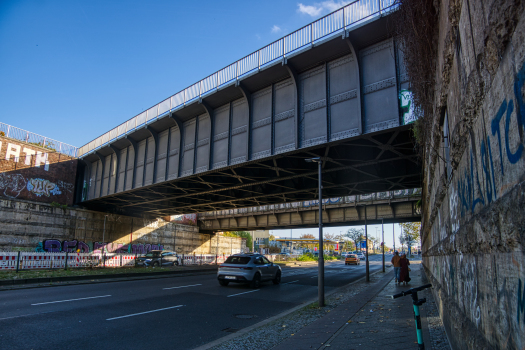 Sachsendamm Ringbahn Bridge (Middle)