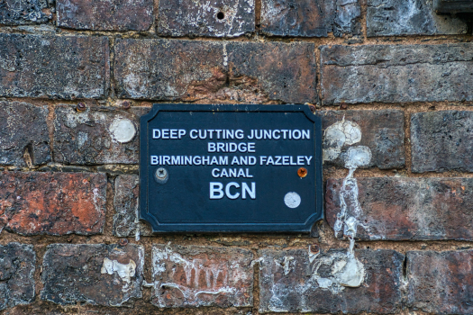 Deep Cutting Junction Bridge