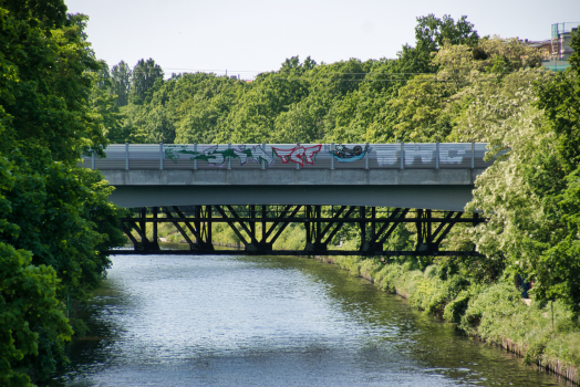 Passage ferroviaire sur le canal de Teltow (Ligne d'Anhalt)