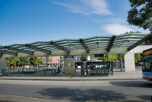 Gare routière Meiderich Bahnhof