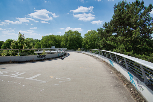 Ardeystrasse Pedestrian and Bicycle Bridge