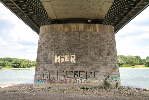 Pont Friedrich-Ebert