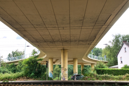 Honnef Elevated Intersection 