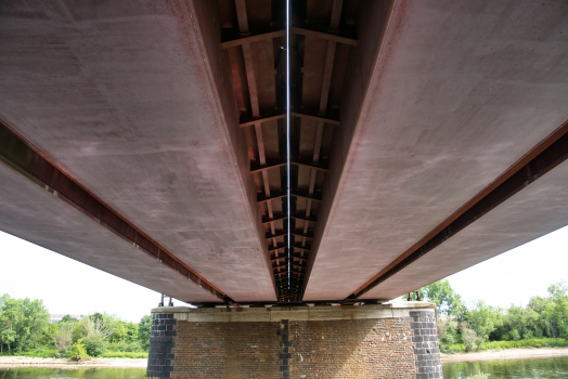 Moseleisenbahnbrücke 