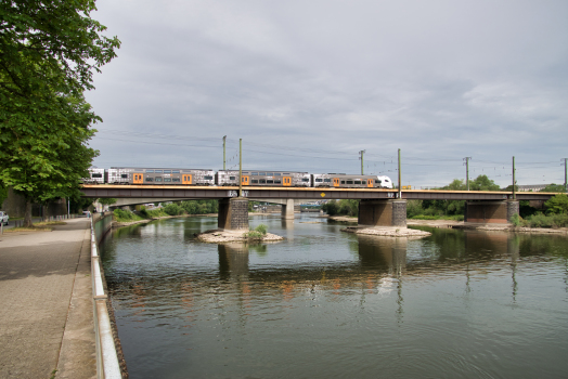 Moseleisenbahnbrücke