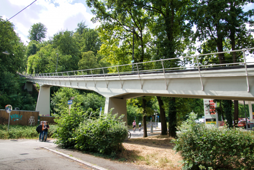Viadukt der Standseilbahn zum Waldfriedhof