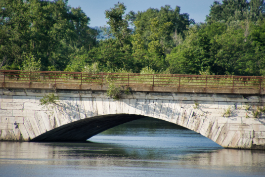 Old Isère River Bridge