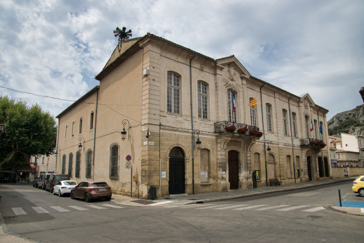 Cavaillon Town Hall