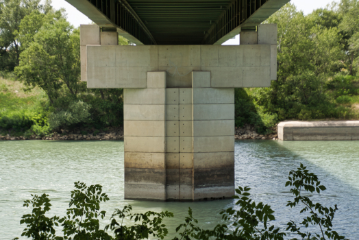 Rhônebrücke Beaucaire 