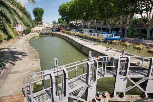 Narbonne Lock