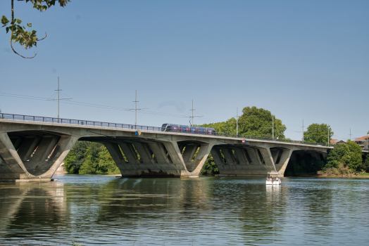 Saint-Michel-Brücke