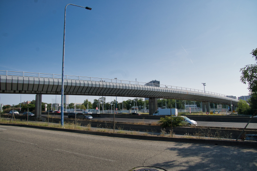 Metro Viaduct over the A 620