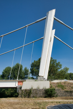 Verdun-sur-Garonne Suspension Bridge 