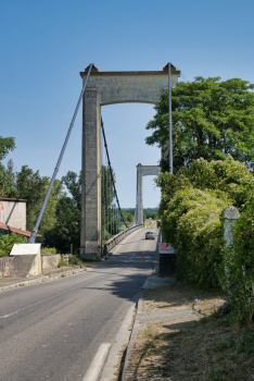 Pont suspendu de Belleperche