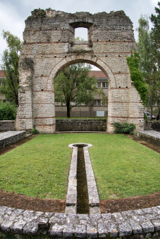 Arch of Diana