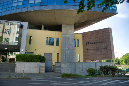Halensee Office Building 