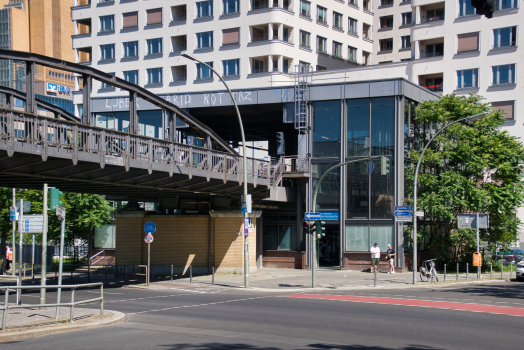 U-Bahnhof Mendelssohn-Bartholdy-Park