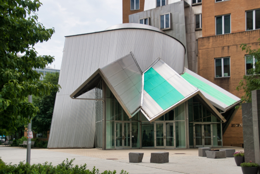 Ray and Maria Stata Center 