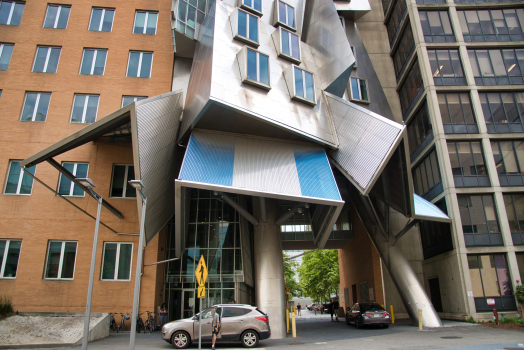 Ray and Maria Stata Center 