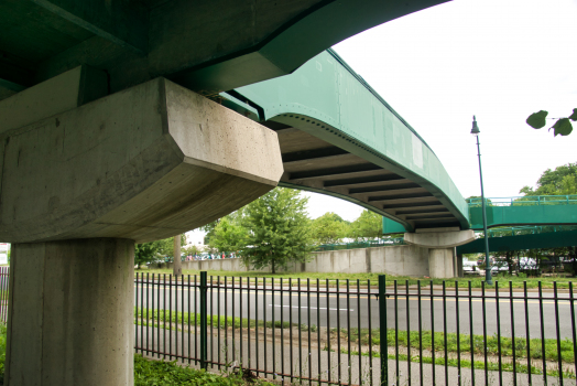 Memorial Drive Footbridge