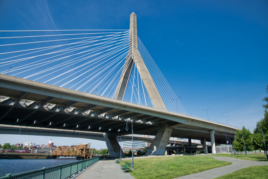 Pont Leonard P. Zakim Bunker Hill 