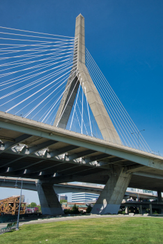 Pont Leonard P. Zakim Bunker Hill