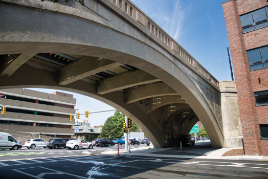 Viaduc de Lechmere