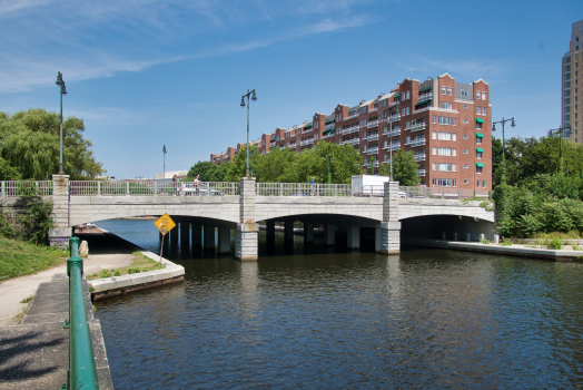 Lechmere Canal Bridge