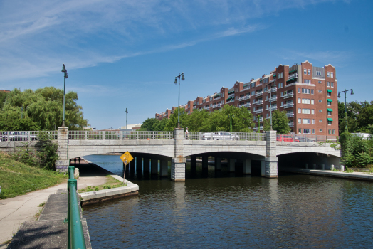 Lechmere Canal Bridge