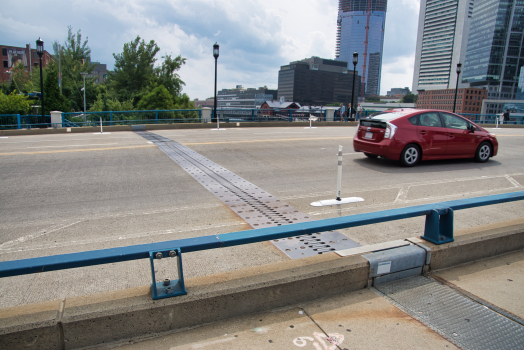 Evelyn Moakley Bridge