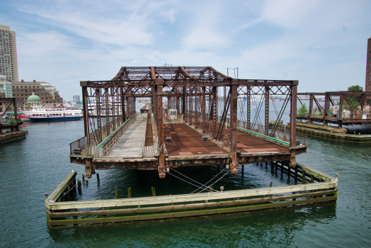 Northern Avenue Bridge