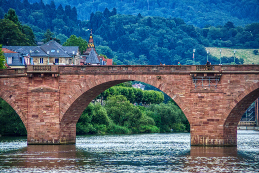 Karl-Theodor-Brücke 