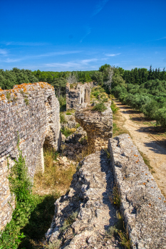 Aqueduc et meunerie de Barbegal 