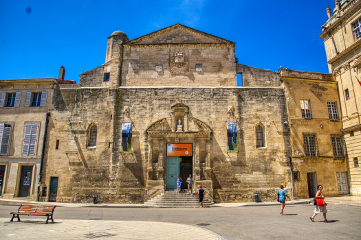 Église Sainte-Anne d'Arles