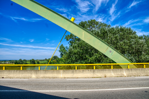 Rhonebrücke Saint-Gilles