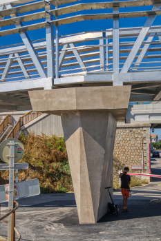 Geh- und Radwegbrücke Carnon