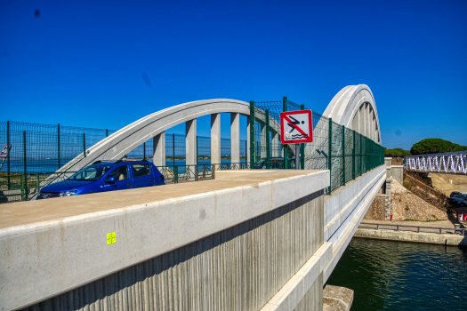 Straßenbrücke Carnon 