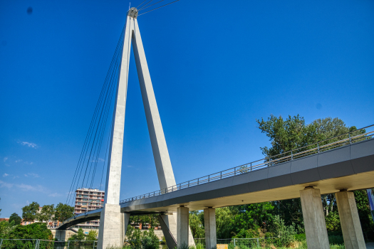 Robert Poujade Pedestrian Bridge 