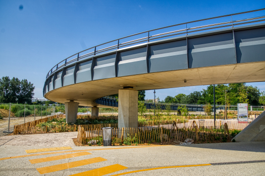 Robert Poujade Pedestrian Bridge 