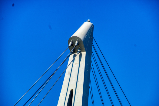 Passerelle Robert-Poujade 