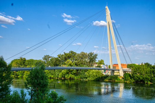 Robert Poujade Pedestrian Bridge