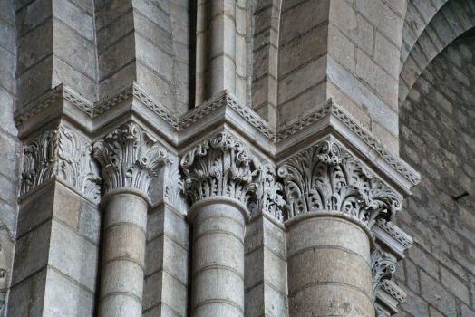 Église Notre-Dame de la Couture 