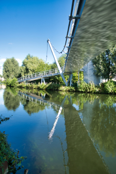 L'Hortillonne Footbridge 