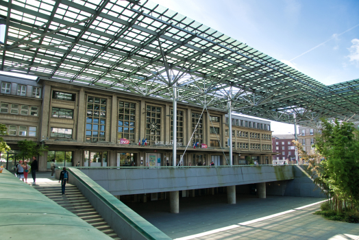 Glasdach am Bahnhof Amiens