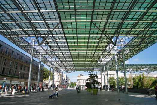 Glasdach am Bahnhof Amiens 