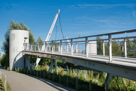 L'Hortillonne Footbridge