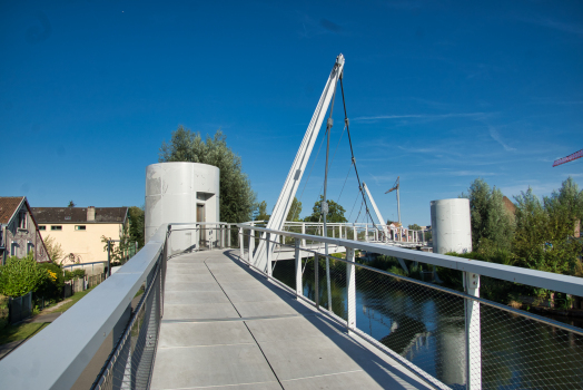 L'Hortillonne Footbridge